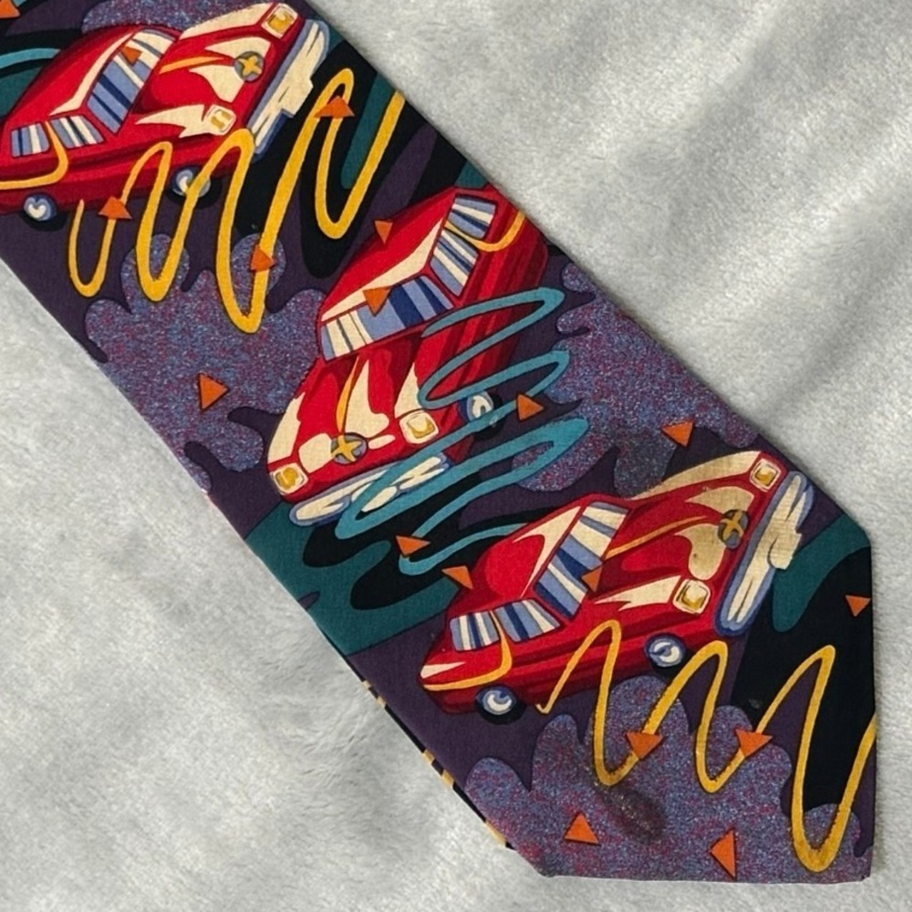 Vintage The Beatles Mens‎ Tie, Drive My Car, Purple w/ Red Yellow
